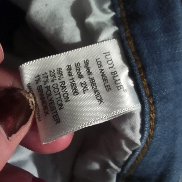 Trendy Distressed Blue Skinny Jeans Judy Blue Los Angeles Size 2XL X 29" Inseam - Picture 11 of 16